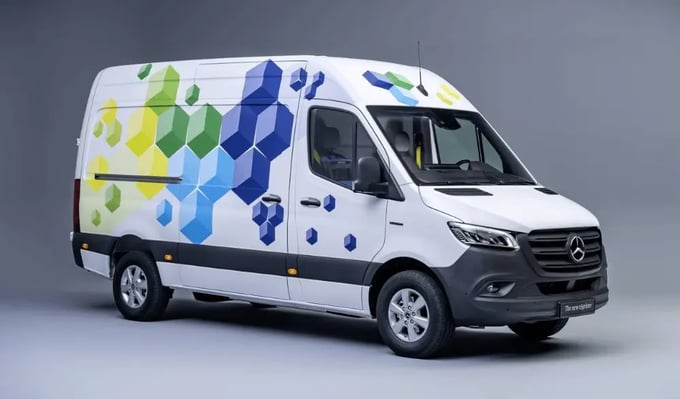 Elektrotransporter Mercedes eSprinter